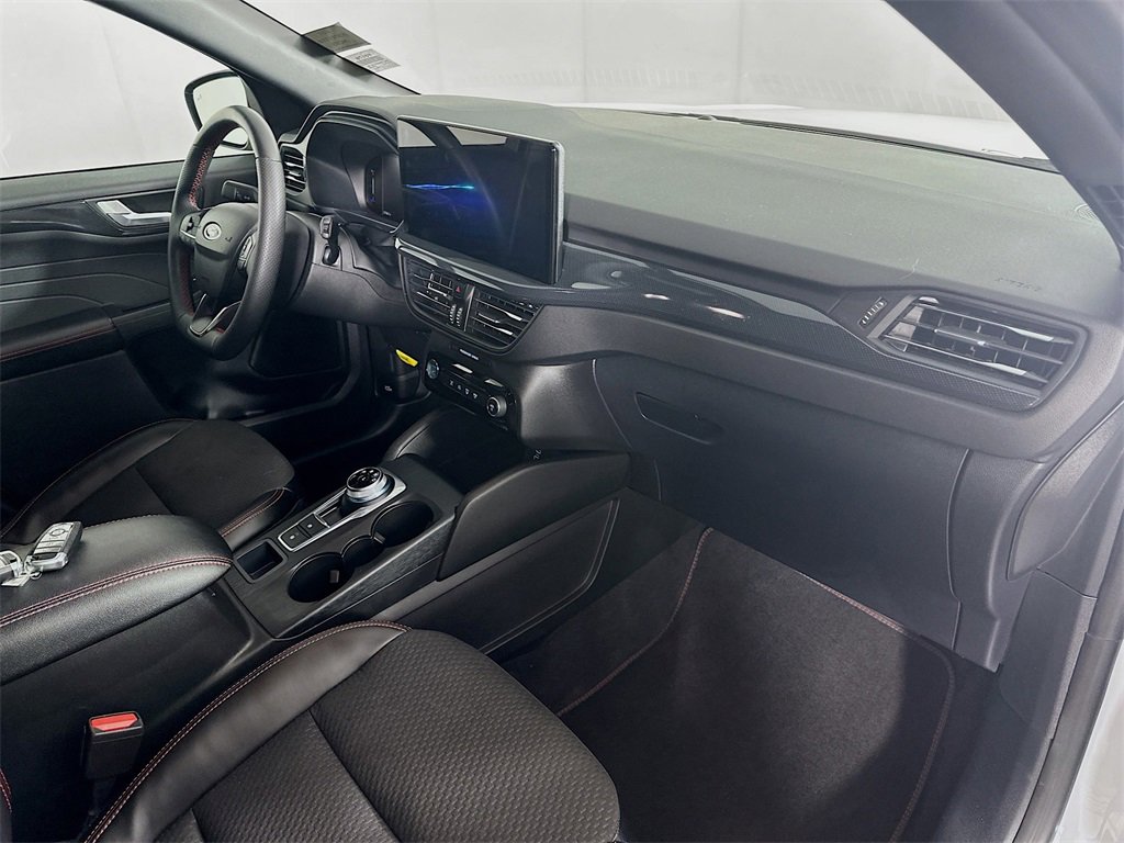 Used 2023 Ford Escape ST-Line w/ Tech Pack #1 image 30