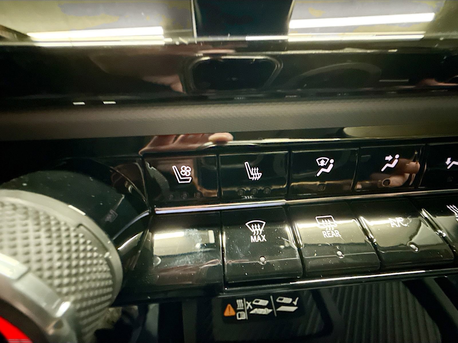 New 2027 Chevrolet Bolt RS w/ Technology Package image 23