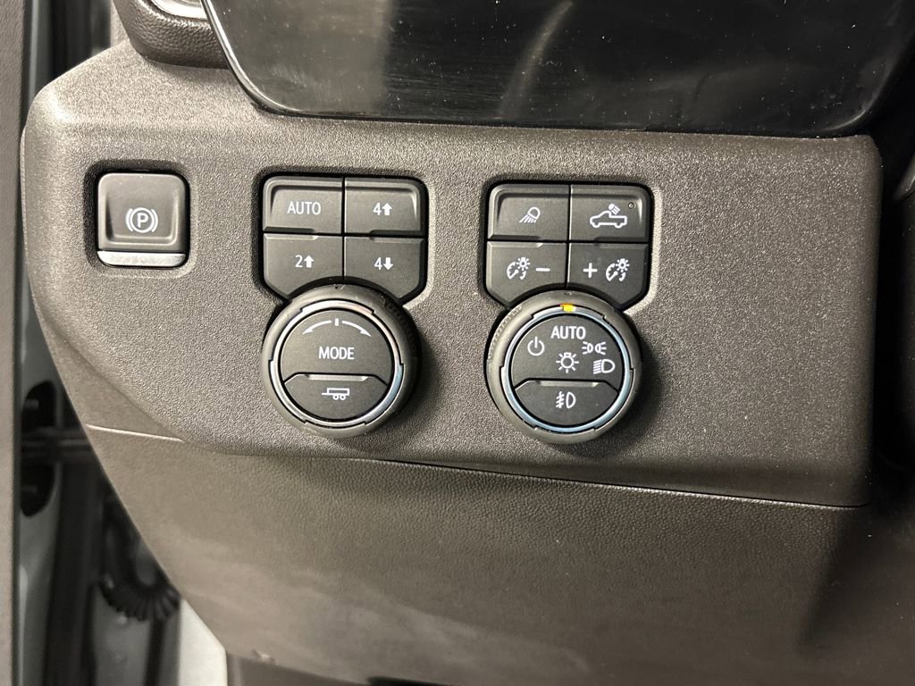 Certified 2024 Chevrolet Silverado 2500 High Country image 33