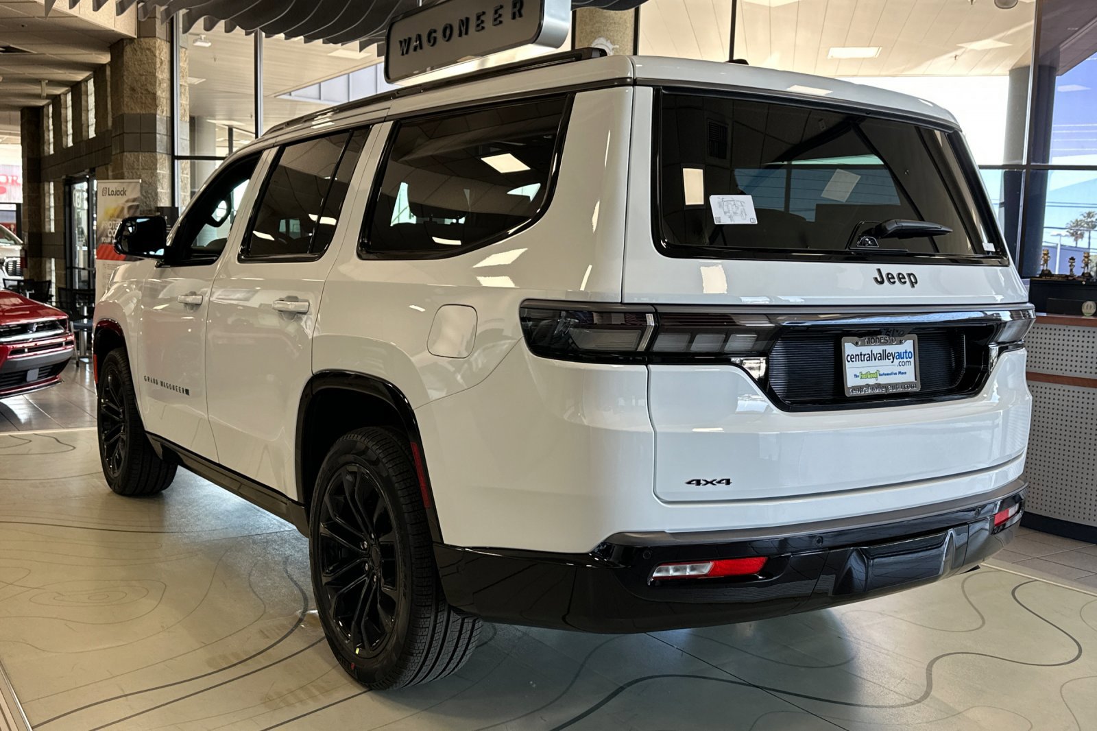 New 2026 Jeep Grand Wagoneer Summit AWD/4WD image 6
