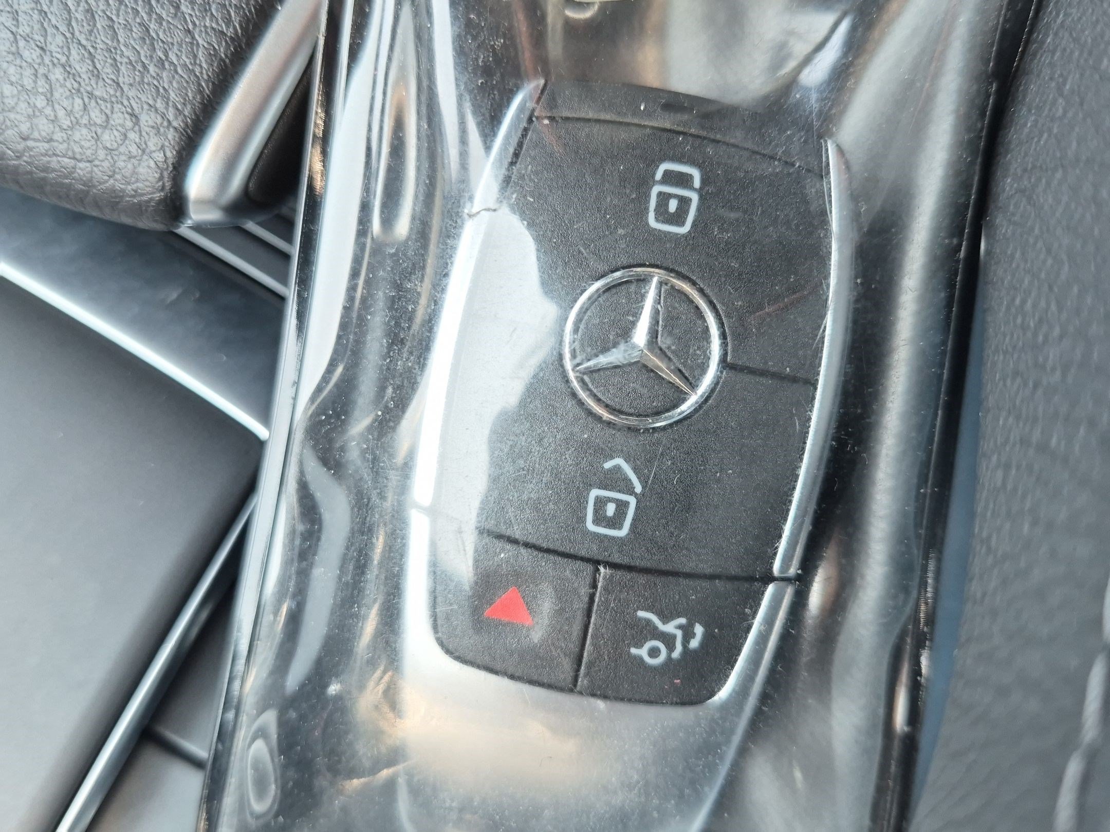 Certified 2025 Mercedes-Benz GLS 450 4MATIC image 36
