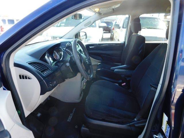 Used 2012 Dodge Grand Caravan SE image 9