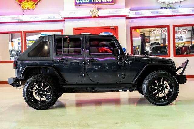 Used 2017 Jeep Wrangler Unlimited Sport AWD/4WD image 9