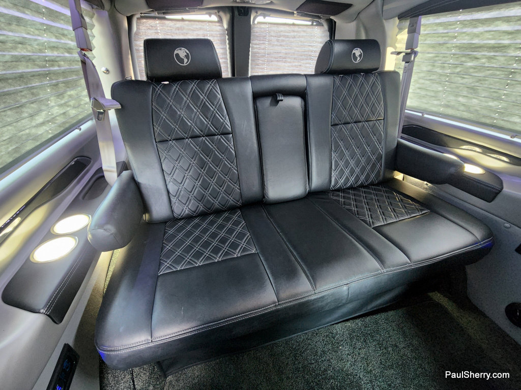 Used 2021 Chevrolet Express 2500 LS w/ Enhanced Convenience Package image 4