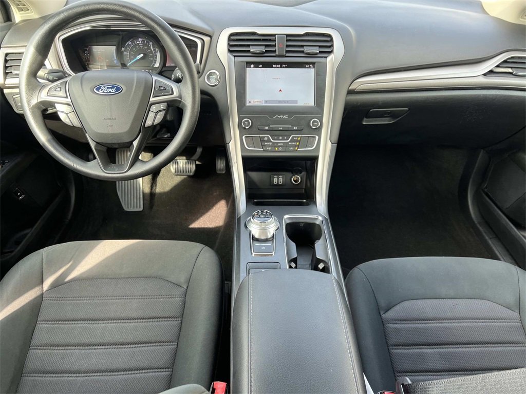 Used 2019 Ford Fusion SE image 13
