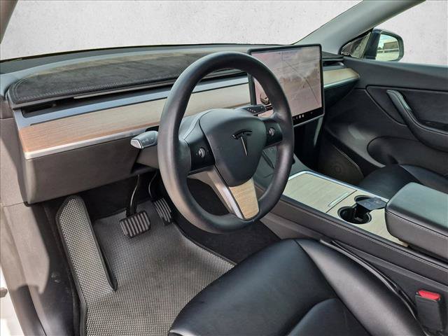 Used 2021 Tesla Model Y Long Range AWD/4WD image 10