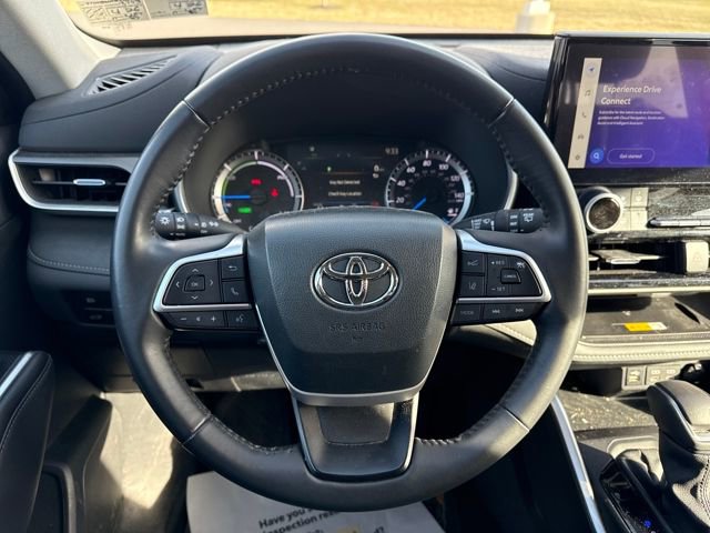 Used 2024 Toyota Highlander XLE image 20