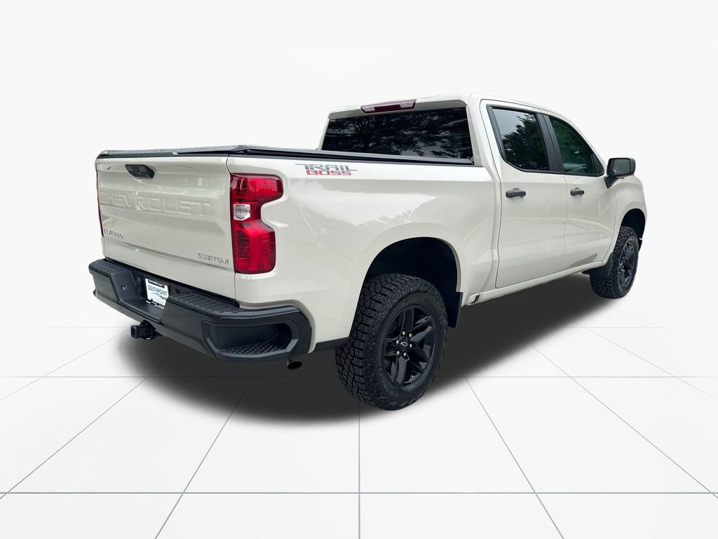 Used 2026 Chevrolet Silverado 1500 Custom Trail Boss AWD/4WD image 9