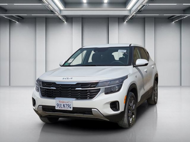 Certified 2026 Kia Seltos LX AWD/4WD image 3