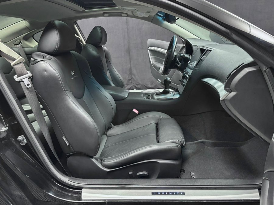 Used 2013 INFINITI G37 x w/ Sport Appearance Package w/ Premium Pkg AWD/4WD image 25
