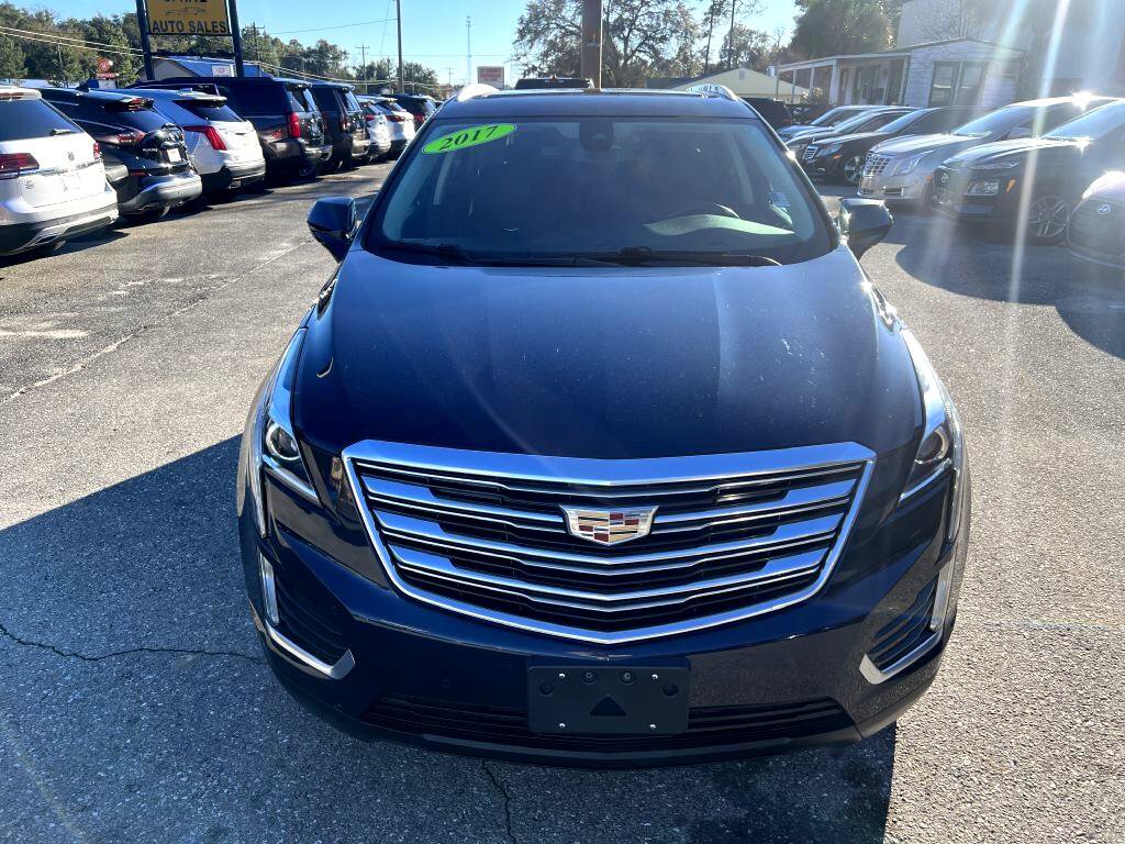 Used 2017 Cadillac XT5 Luxury w/ Driver Awareness Package image 2