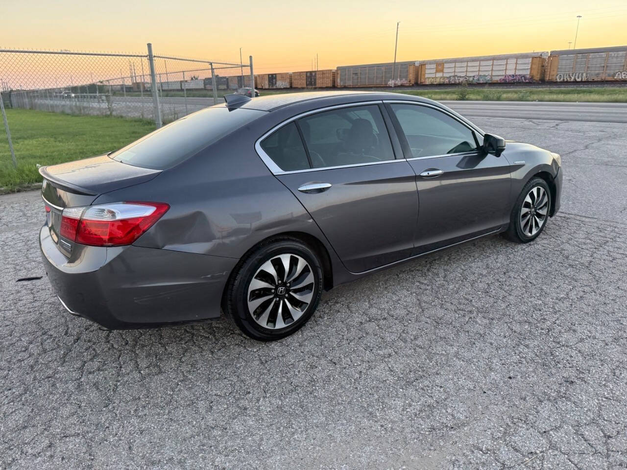 Used 2015 Honda Accord Touring image 5