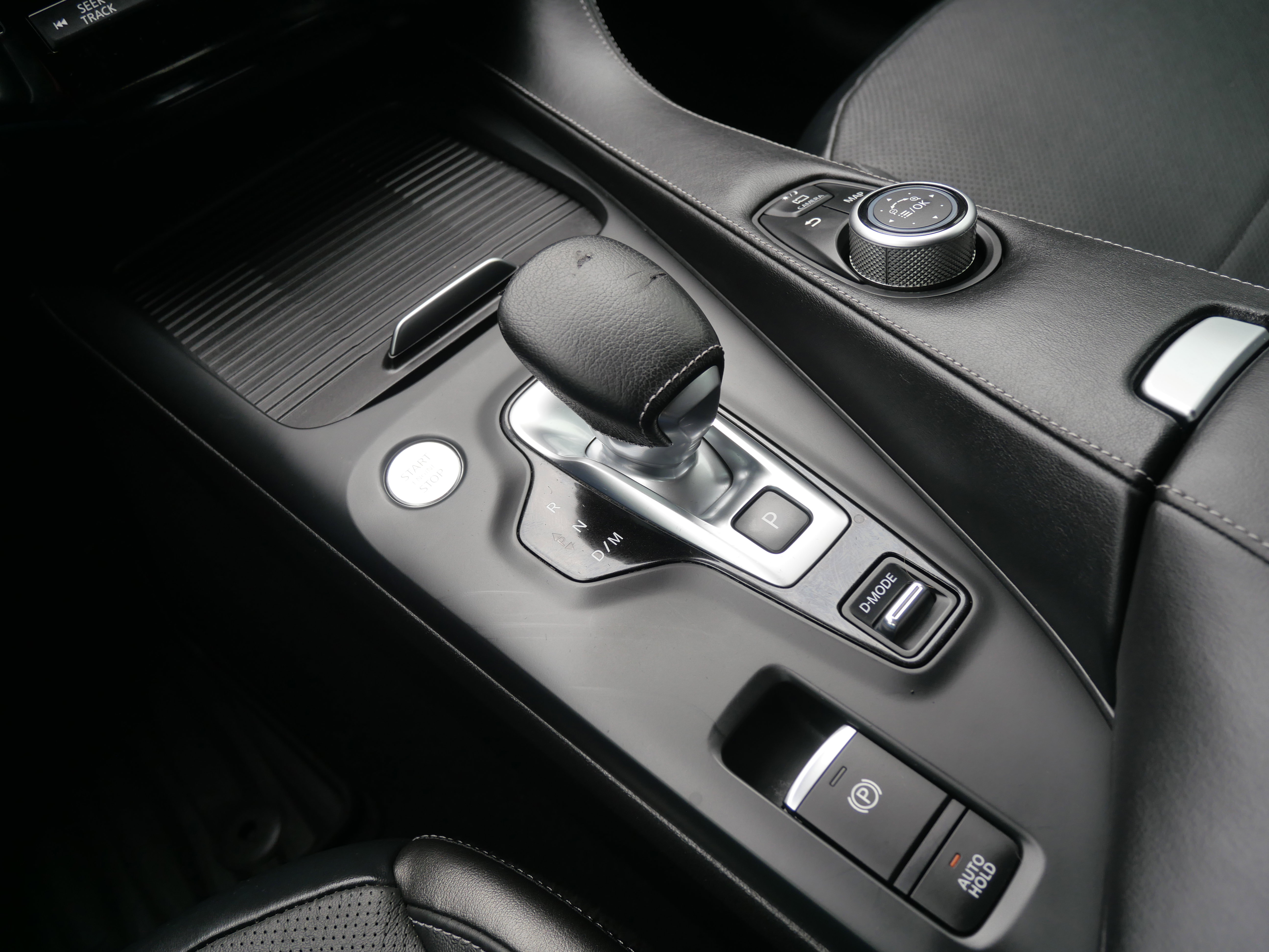 Used 2023 INFINITI QX55 Essential image 28