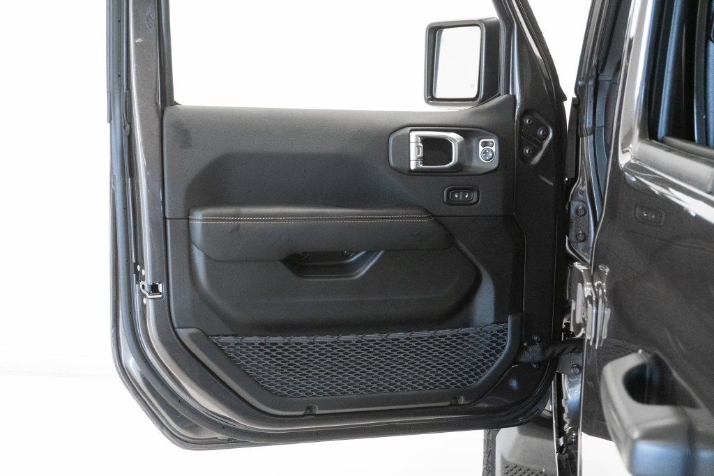 New 2027 Jeep Wrangler Unlimited Sahara AWD/4WD image 10