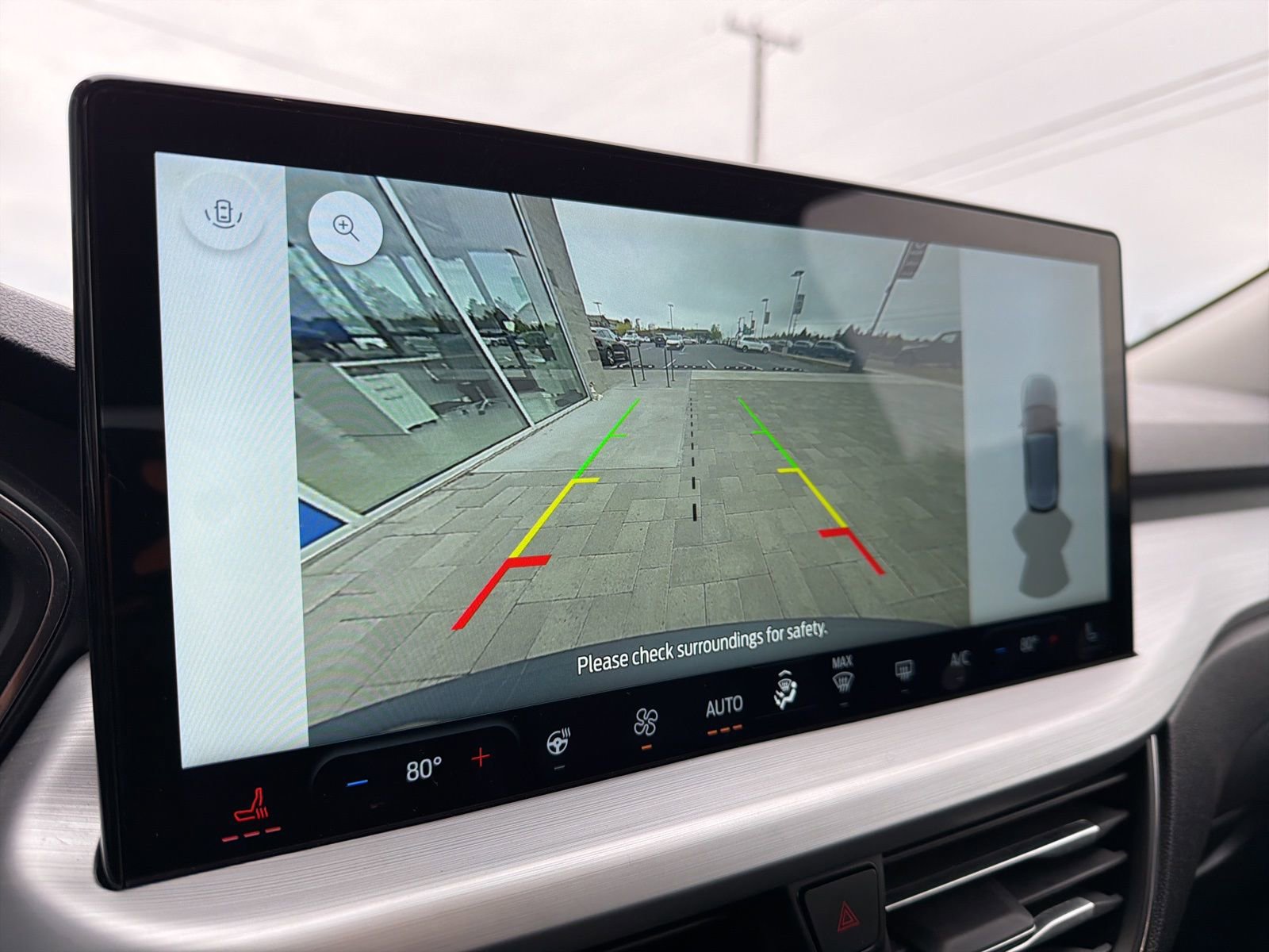 Used 2025 Ford Escape Platinum AWD/4WD image 14