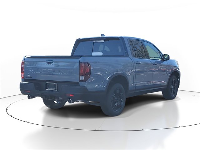 New 2026 Honda Ridgeline Black Edition image 4