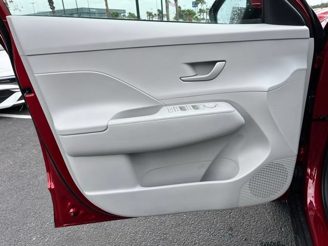 New 2026 Hyundai Kona SE FWD image 15