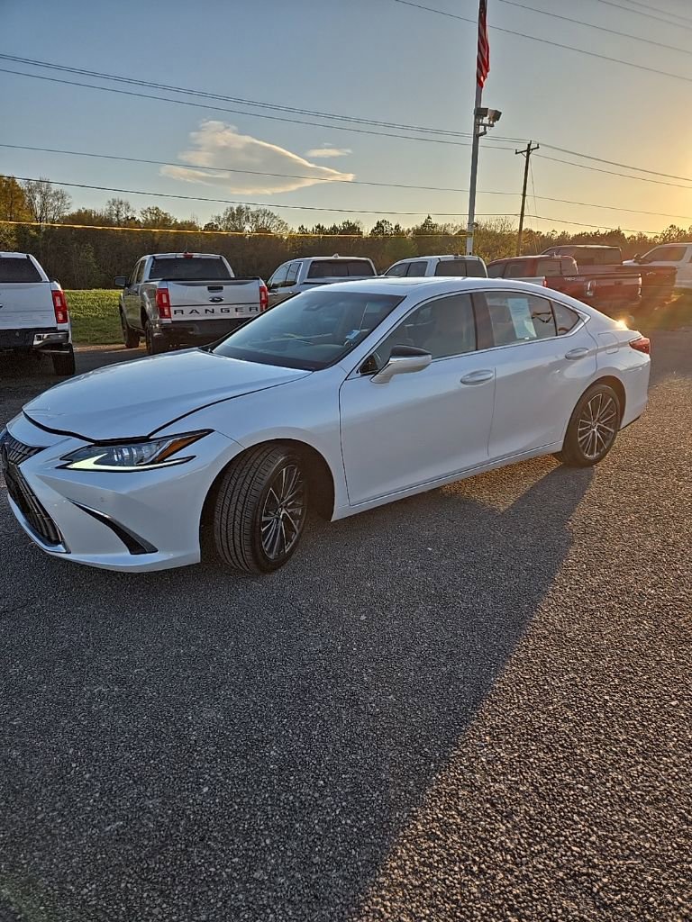 Used 2023 Lexus ES 350 w/ Premium Package image 1