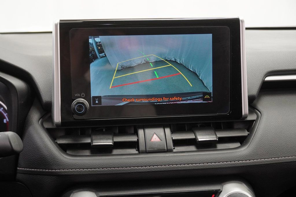 Used 2025 Toyota RAV4 LE image 29
