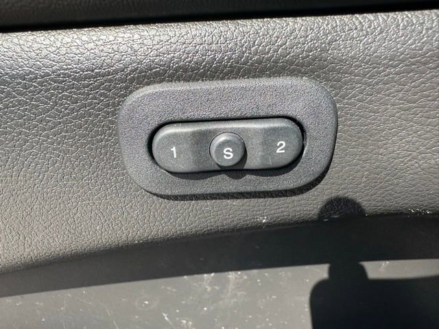 Used 2020 Jeep Grand Cherokee Limited AWD/4WD image 25
