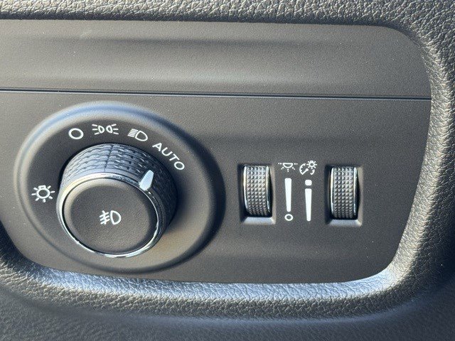 New 2025 Jeep Grand Cherokee Limited image 13