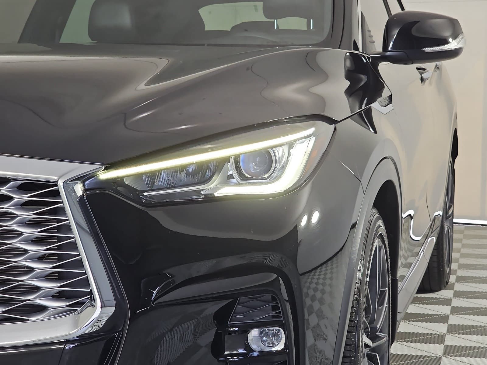 Used 2023 INFINITI QX55 Luxe w/ Cargo Package AWD/4WD image 30