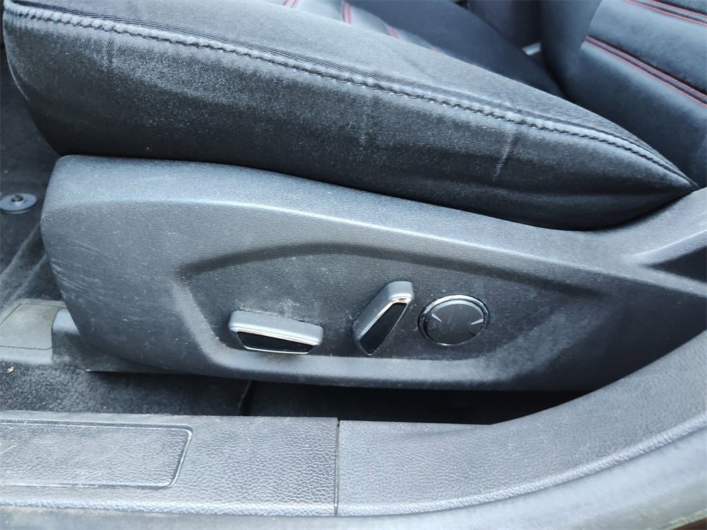 Used 2014 Ford Fusion SE image 18