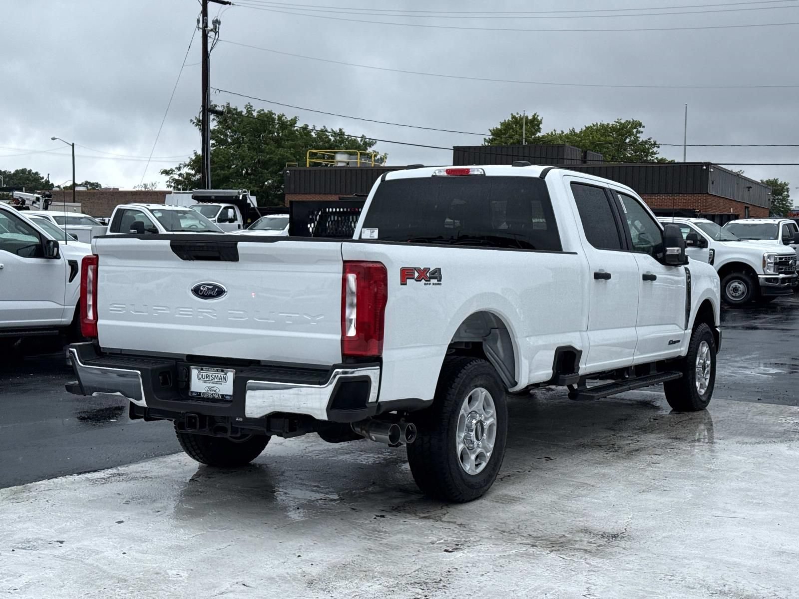 New 2026 Ford F250 XLT w/ FX4 Off-Road Package AWD/4WD image 3