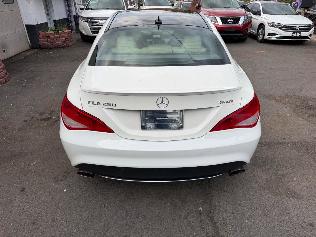 Used 2014 Mercedes-Benz CLA 250 4MATIC image 11