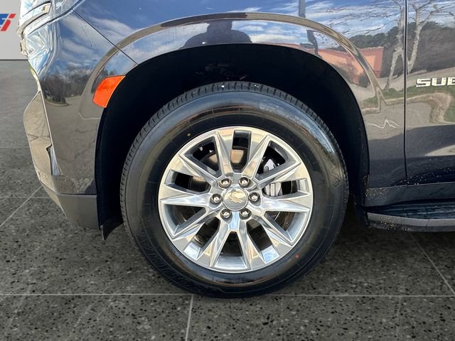 Used 2023 Chevrolet Suburban Premier image 14