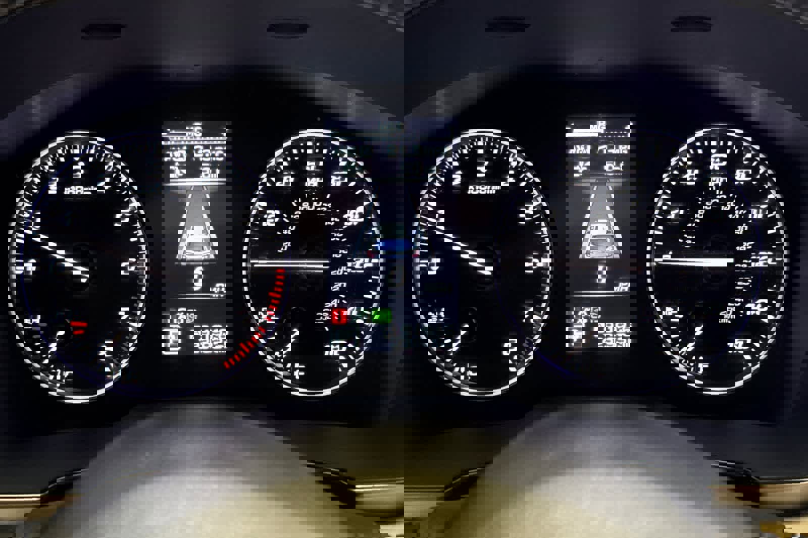 Used 2025 Subaru Outback Limited XT image 28