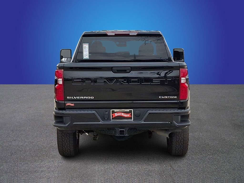 Used 2025 Chevrolet Silverado 2500 Custom image 5