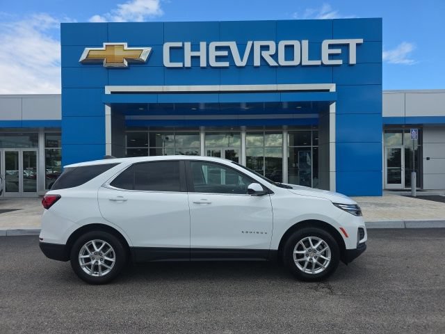 Used 2023 Chevrolet Equinox LT AWD/4WD image 2