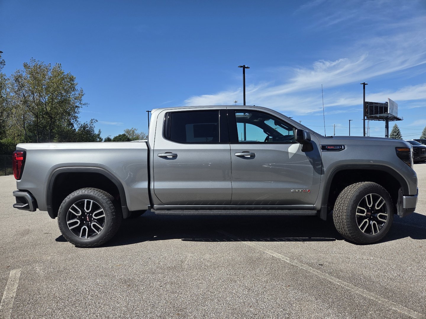 New 2026 GMC Sierra 1500 AT4 w/ AT4 Premium Package AWD/4WD image 20
