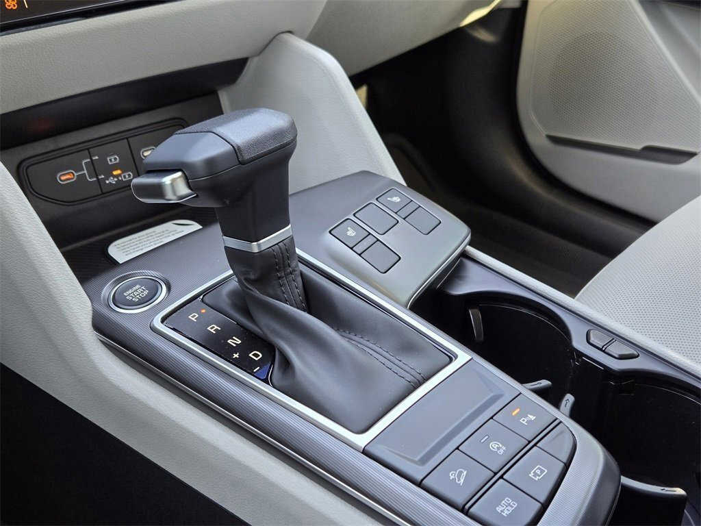 New 2026 Kia Sportage EX image 15