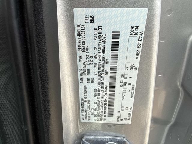 Used 2017 Ford Escape SE w/ Equipment Group 201A AWD/4WD image 30