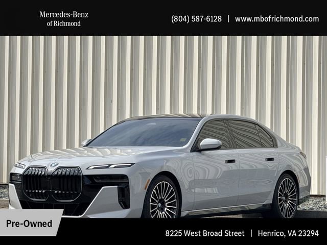Used 2025 BMW 760i xDrive w/ Premium Package
