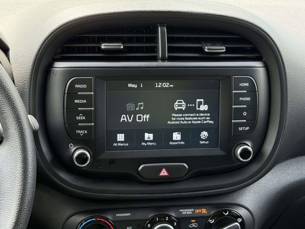 Used 2020 Kia Soul S FWD image 14