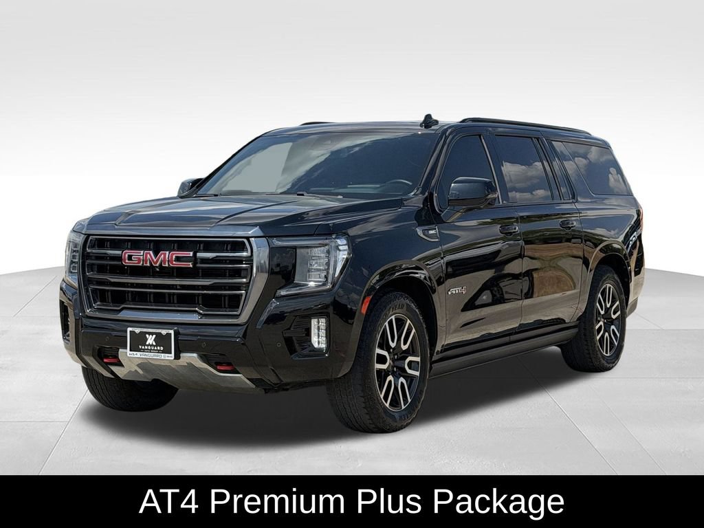Used 2023 GMC Yukon XL AT4 w/ AT4 Premium Plus Package AWD/4WD image 5