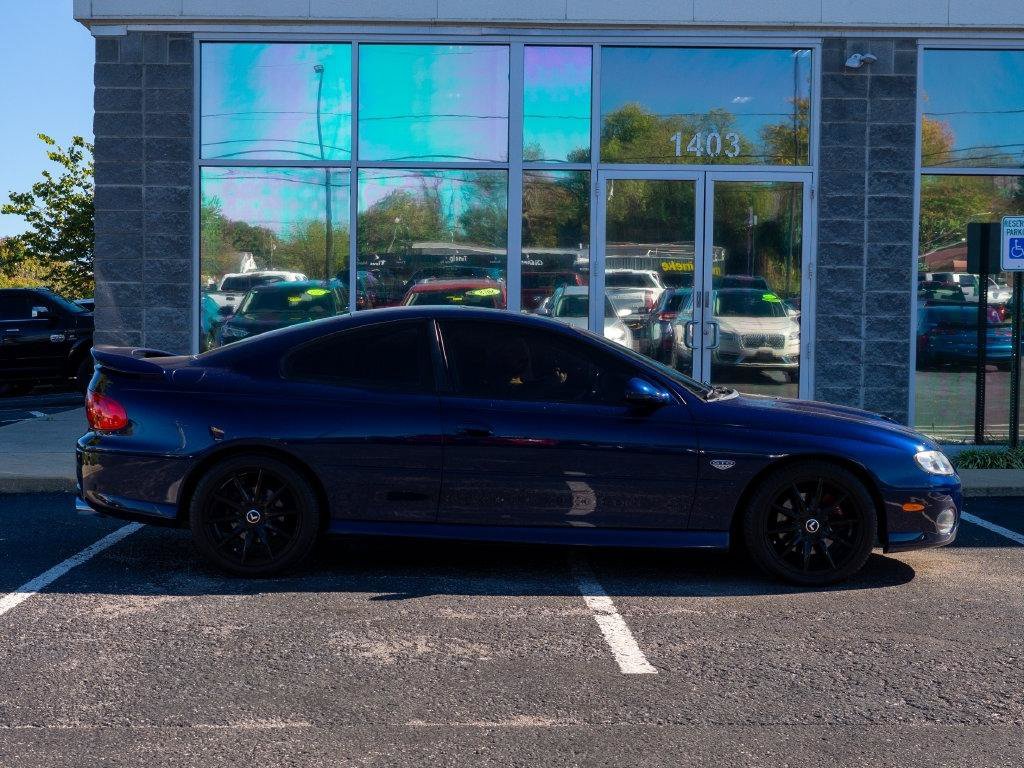 Used 2005 Pontiac GTO RWD image 2