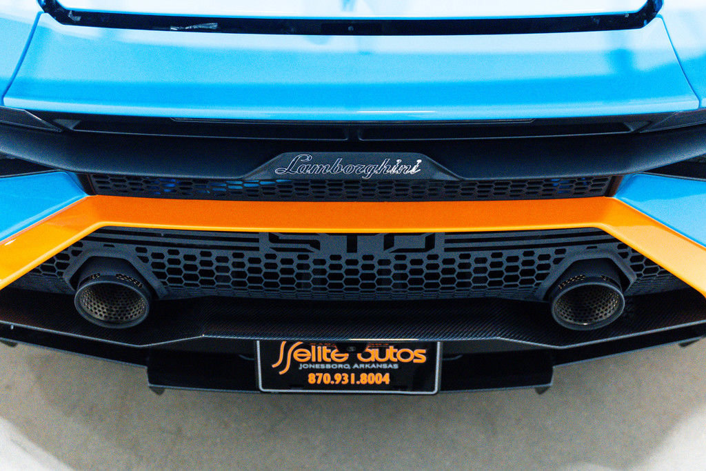 Used 2021 Lamborghini Huracan STO image 98