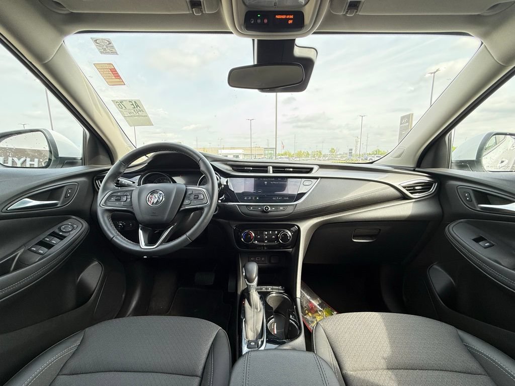 Used 2023 Buick Encore GX Preferred w/ Cold Weather Comfort Package FWD image 26