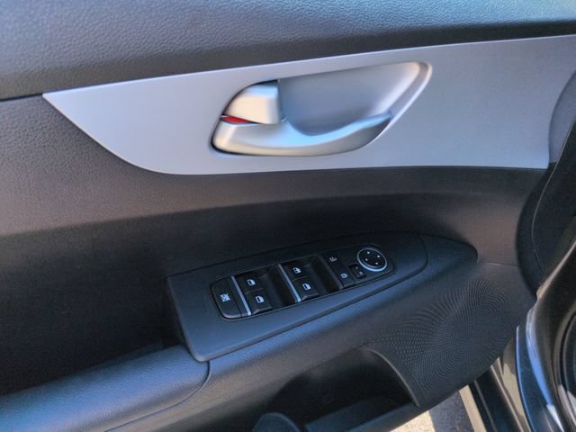 Used 2024 Kia Forte LXS w/ LXS Technology Package FWD image 11