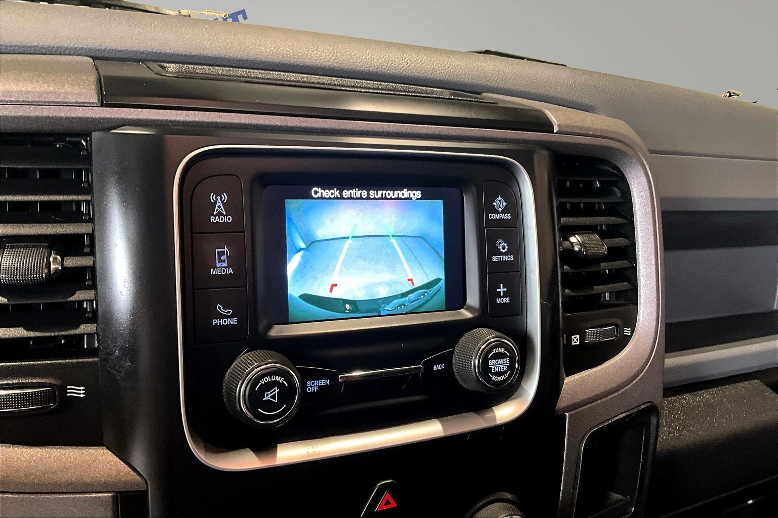 Used 2018 RAM 1500 Express RWD image 15