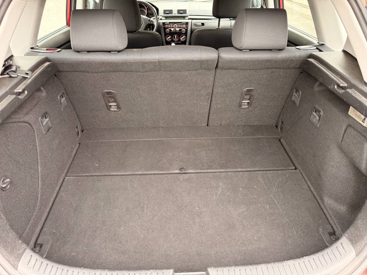 Used 2009 MAZDA MAZDA3 s Touring FWD image 12