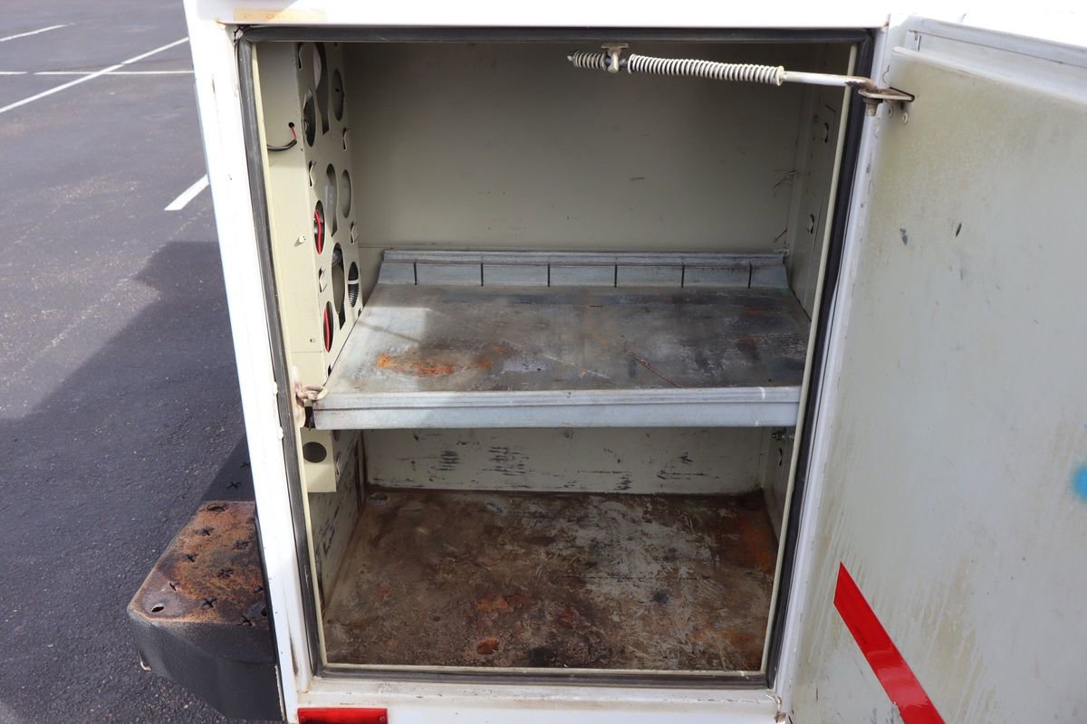 Used 2006 Ford F350 XL image 18