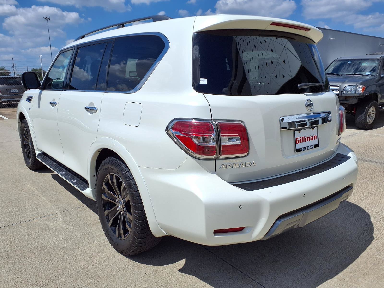Used 2019 Nissan Armada Platinum w/ Captain's Chairs Package AWD/4WD image 4