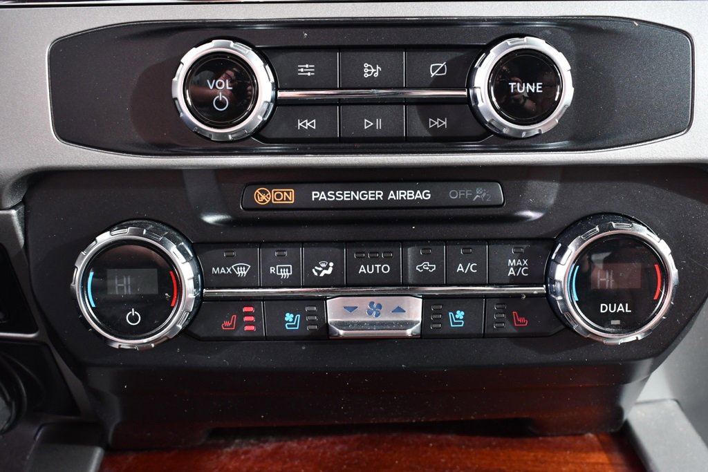 Used 2022 Ford F250 King Ranch w/ Chrome Package image 28