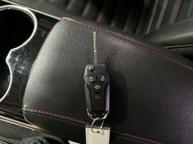 Used 2016 Ford Fusion SE FWD image 30