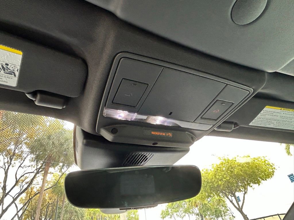 Used 2024 Jaguar F-TYPE R-Dynamic image 27